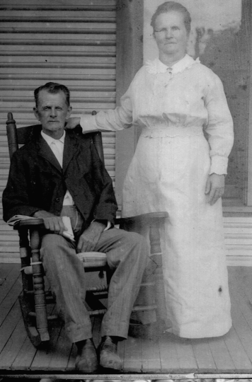 Edgar and Margaret Oates Lindsey